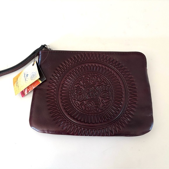 PATRICIA NASH•plum wine leather sundial tooled zip clutch wristlet NWT - Picture 1 of 5